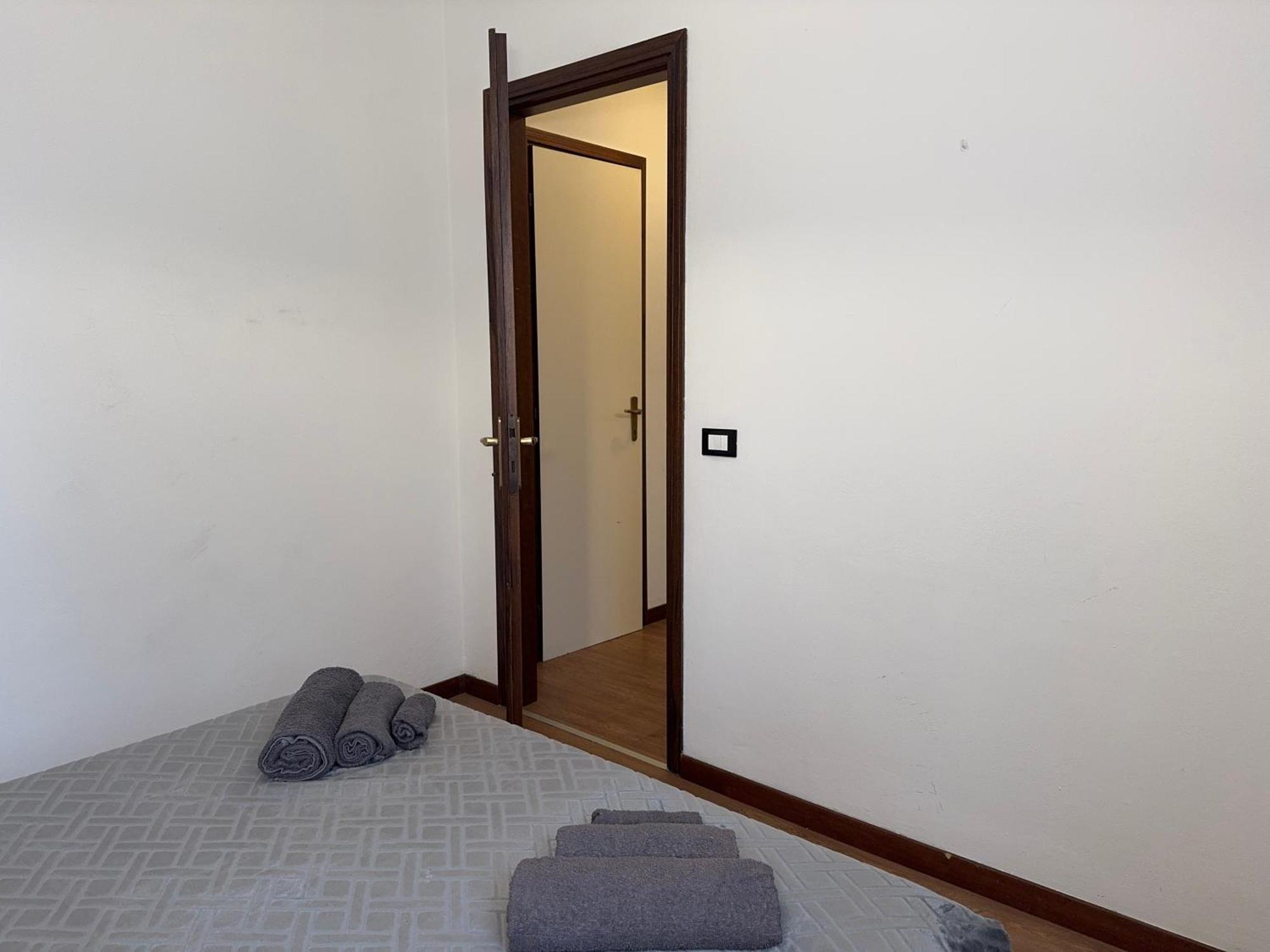 5' From Punta Gro Beach With Free Swimming Pool Sirmione Eksteriør billede