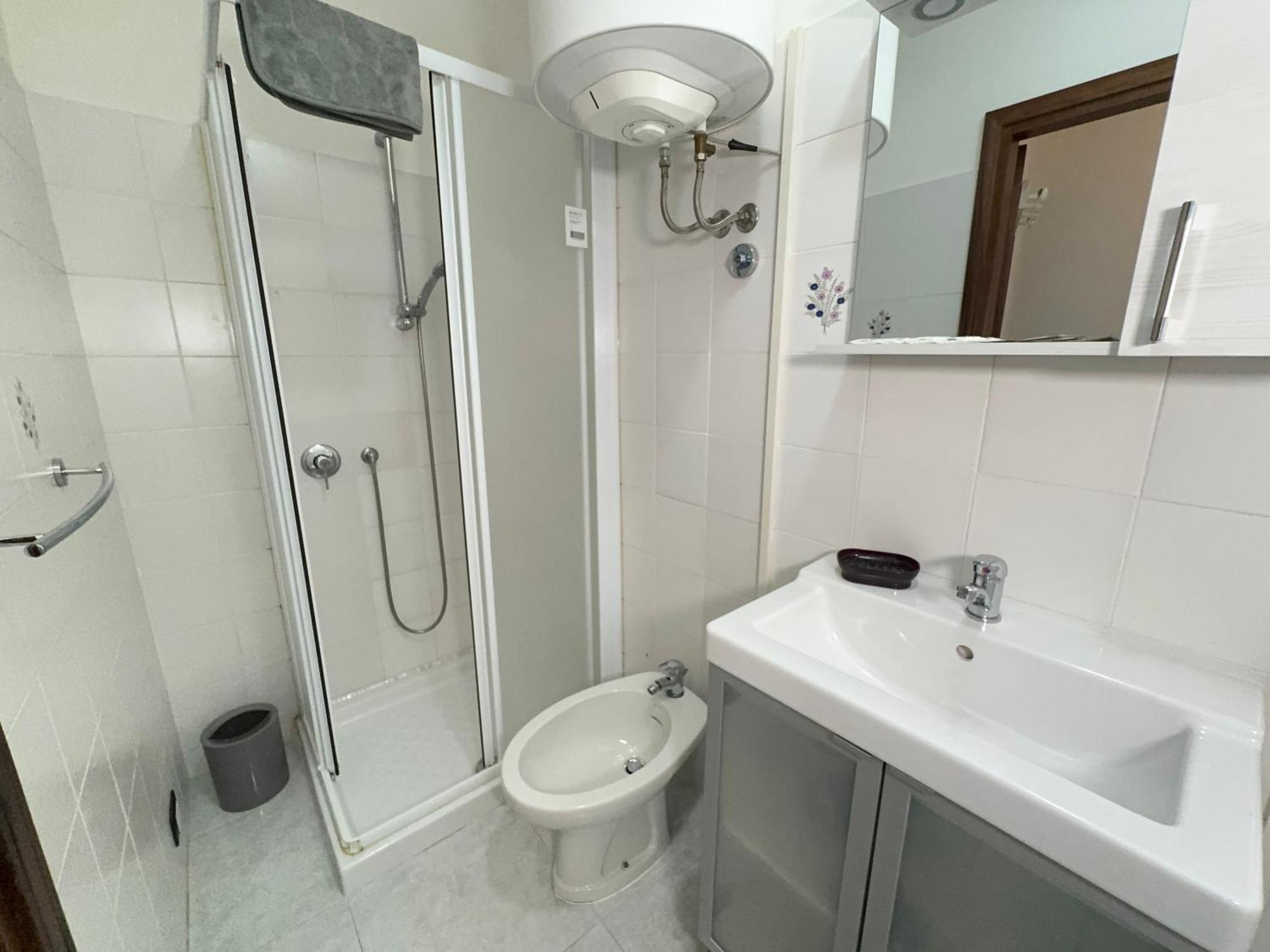 5' From Punta Gro Beach With Free Swimming Pool Sirmione Eksteriør billede